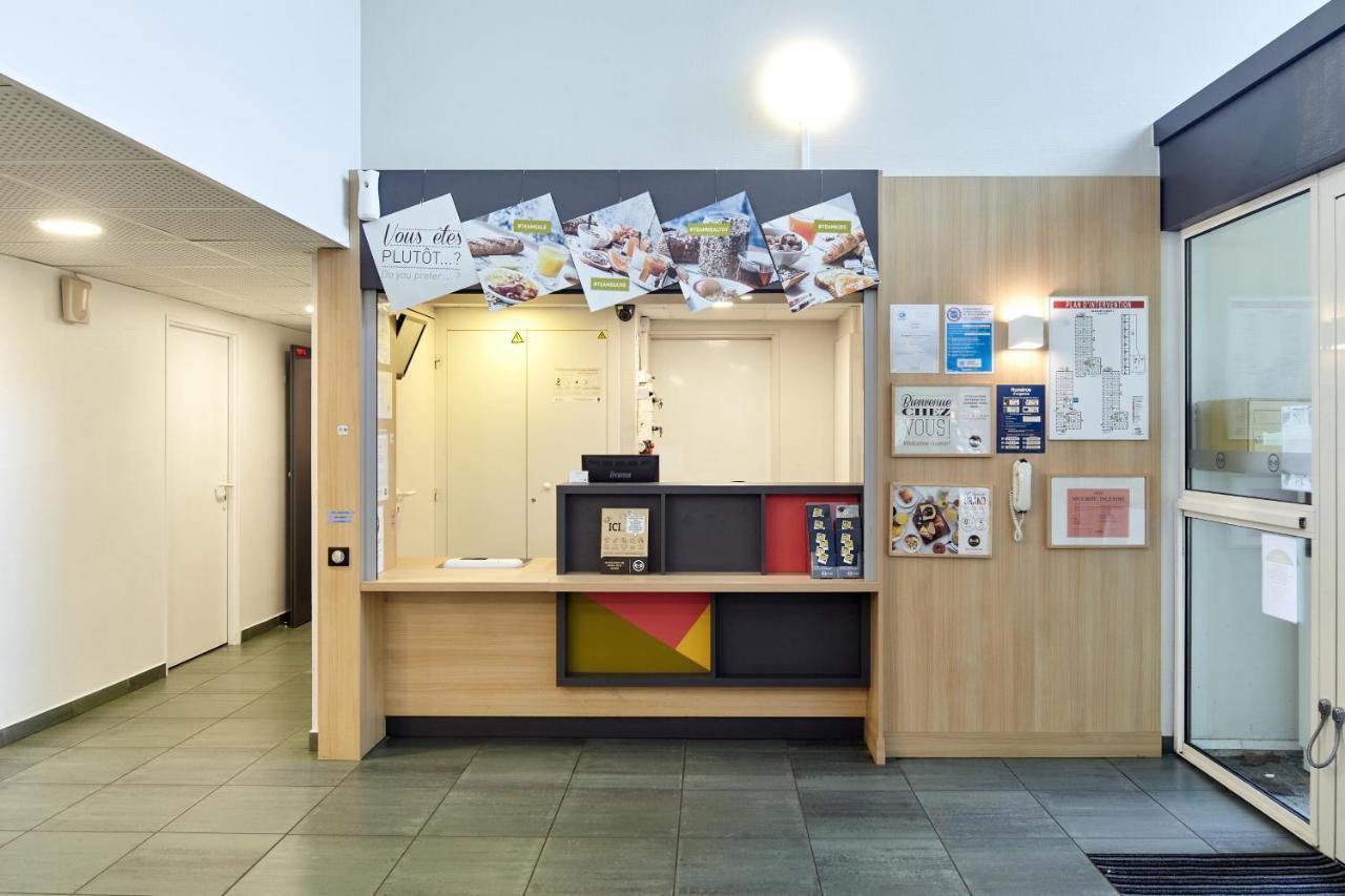 B&B Hotel Evry Lisses 2 Dış mekan fotoğraf