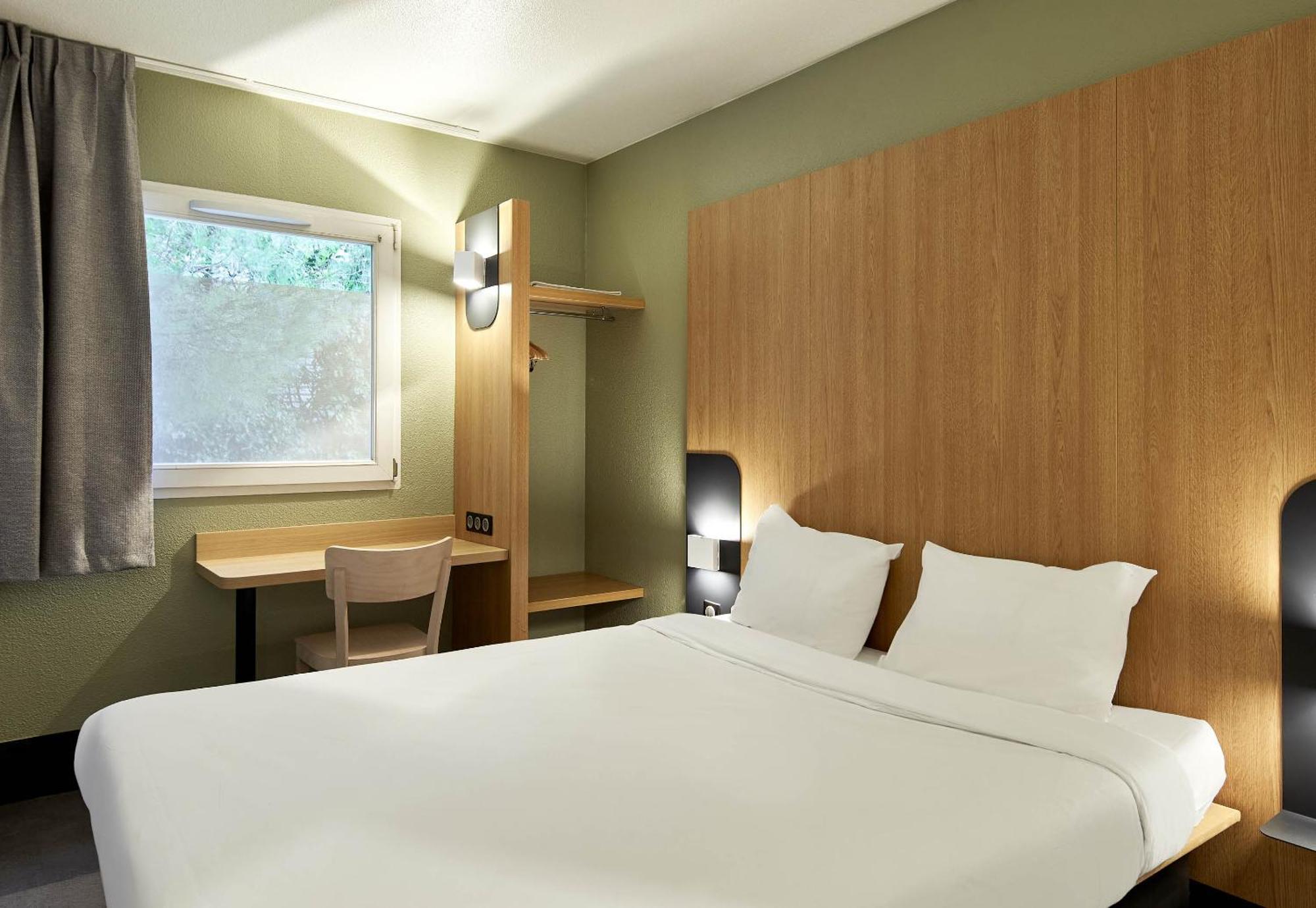 B&B Hotel Evry Lisses 2 Dış mekan fotoğraf